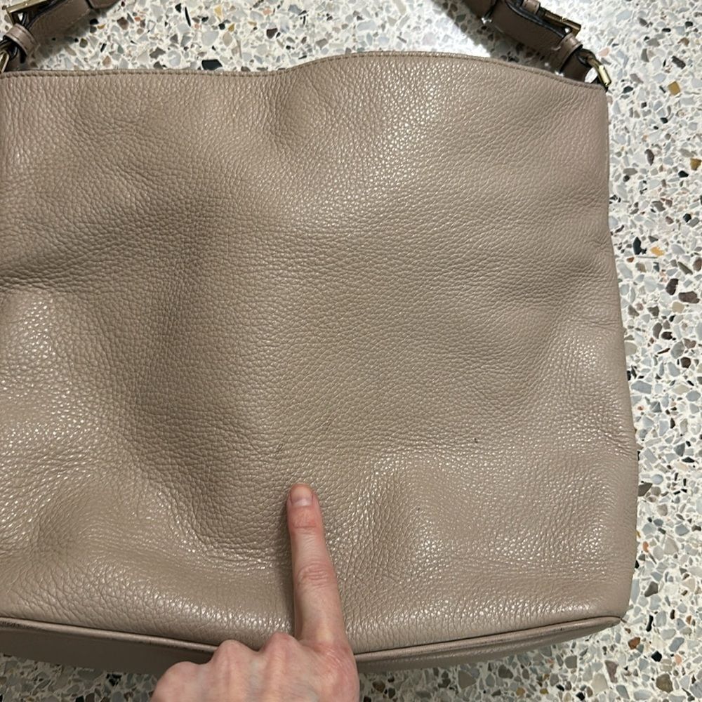 DVF Diane Von Furstenberg Iggy tan neutral shoulder bag gold hardware leather - Picture 10 of 10